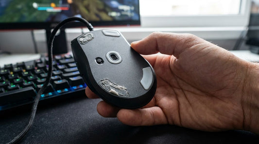 Quand remplacer les patins de votre souris gaming ? - La Planète Gaming