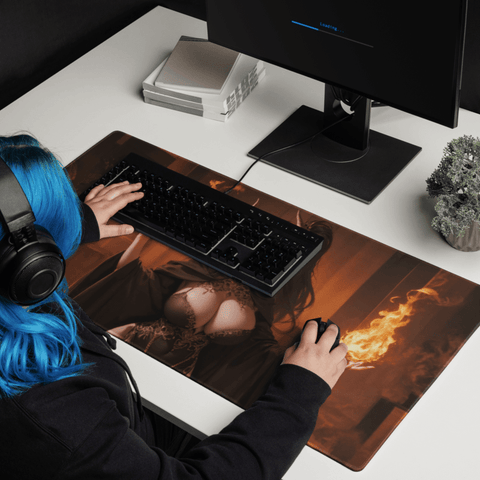 Tapis De Souris Hentai Flammes Mystiques - La Planète Gaming
