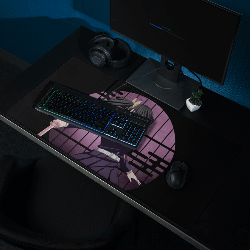 Tapis De Souris Manga Démon Guerrière au Katana Rose - La Planète Gaming